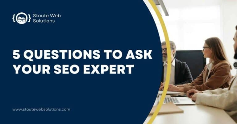 A businesswoman shakes hands with an SEO expert.